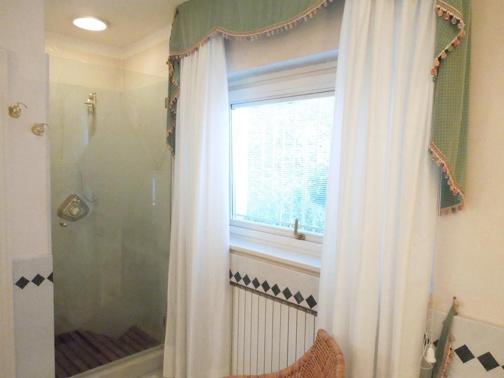 Villa Olivia Μπέργκαμο Δωμάτιο φωτογραφία
