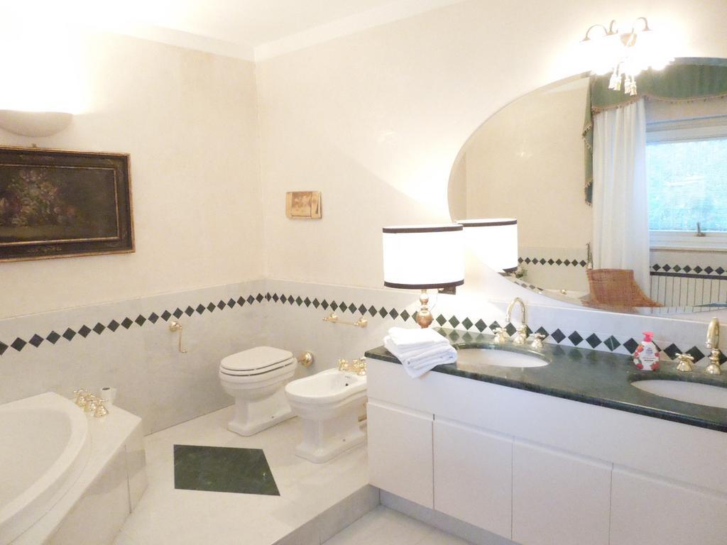 Villa Olivia Μπέργκαμο Δωμάτιο φωτογραφία